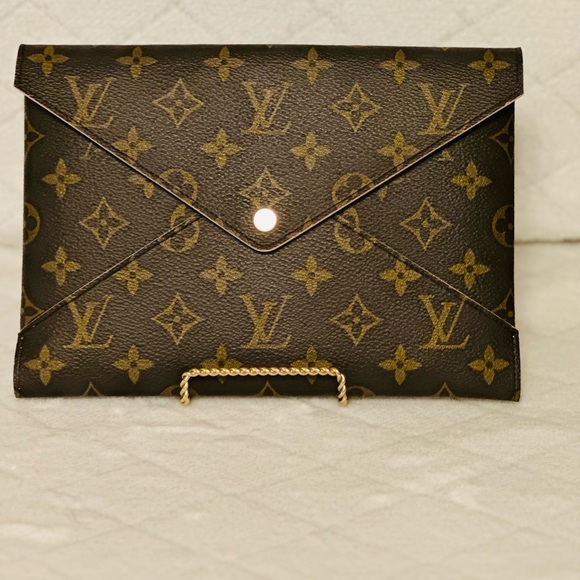 Louis Vuitton Kirigami Clutch